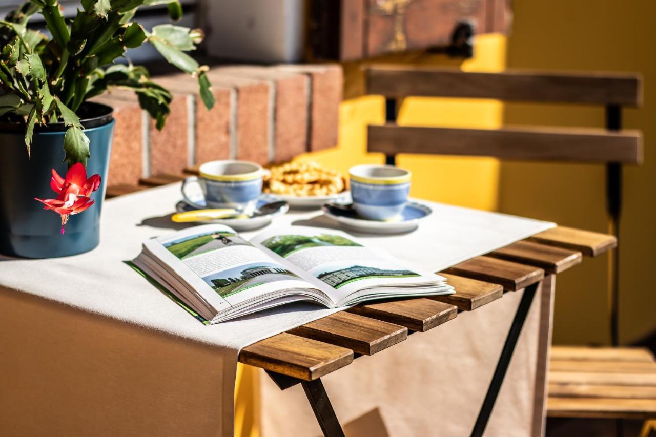 Quick Home Garden Apt Alice Castello ภายนอก รูปภาพ