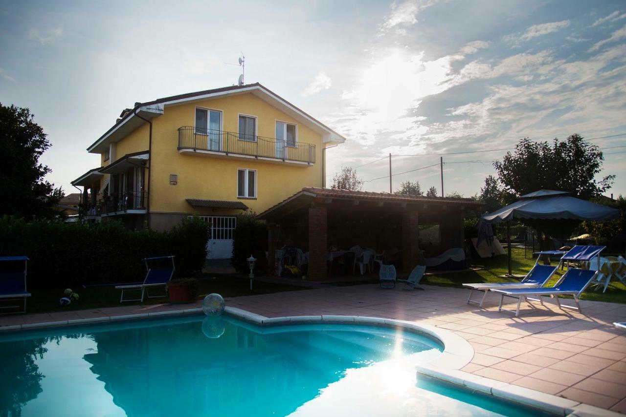 Quick Home Garden Apt Alice Castello ภายนอก รูปภาพ